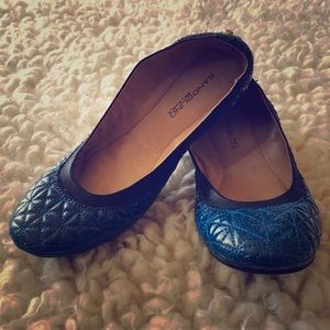 cute bandolino ballerina flats